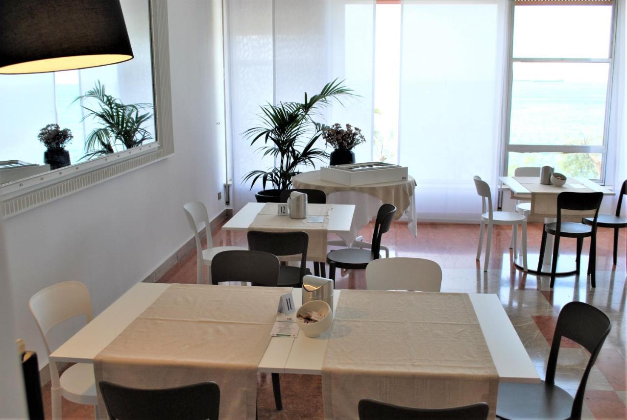 Park Hotel Mar Grande Taranto Eksteriør billede