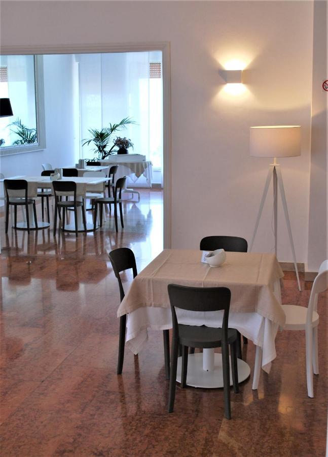 Park Hotel Mar Grande Taranto Eksteriør billede